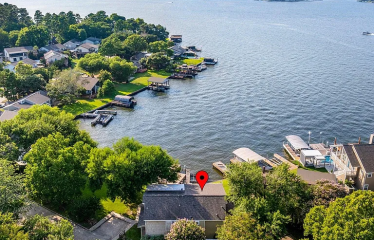 Villa On Lake Conroe