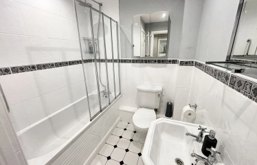 2 bed flat to rent