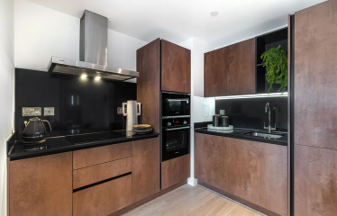 Baltic Yard 2 bed flat to rent