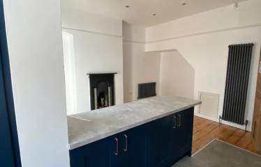 2 bed property to rent  Lucerne Street