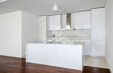 Building 9, Spacious Layout | Impeccably Maintained | Vacant