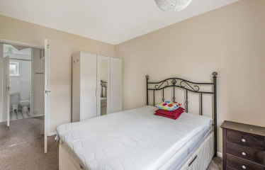 1 bed flat to rent  Millway Close