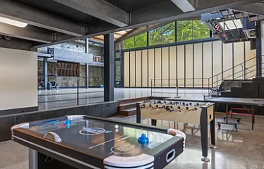 5055 Wayside Drive, Wimberley, TX 78676