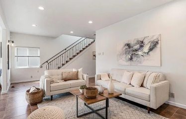 22011 E Cliff Dr, Santa Cruz, CA 95062