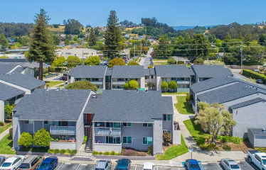 Emerald Bay Apartments