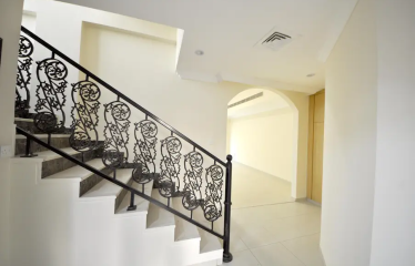 Abaya Mall, Mirdif, Dubai