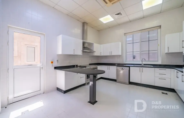 Jumeirah 2, Jumeirah, Duba