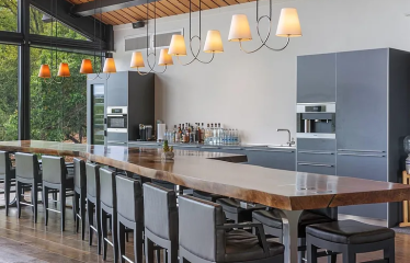 5055 Wayside Drive, Wimberley, TX 78676