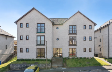 2 bed flat for sale St. Magdalenes, Linlithgow EH49