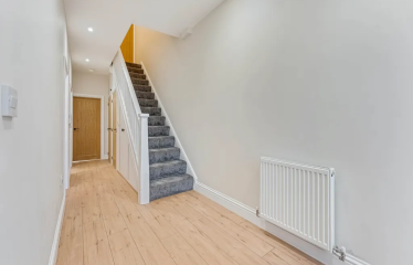 4 bed semi-detached house to rent Lichfield Drive, Prestwich M25